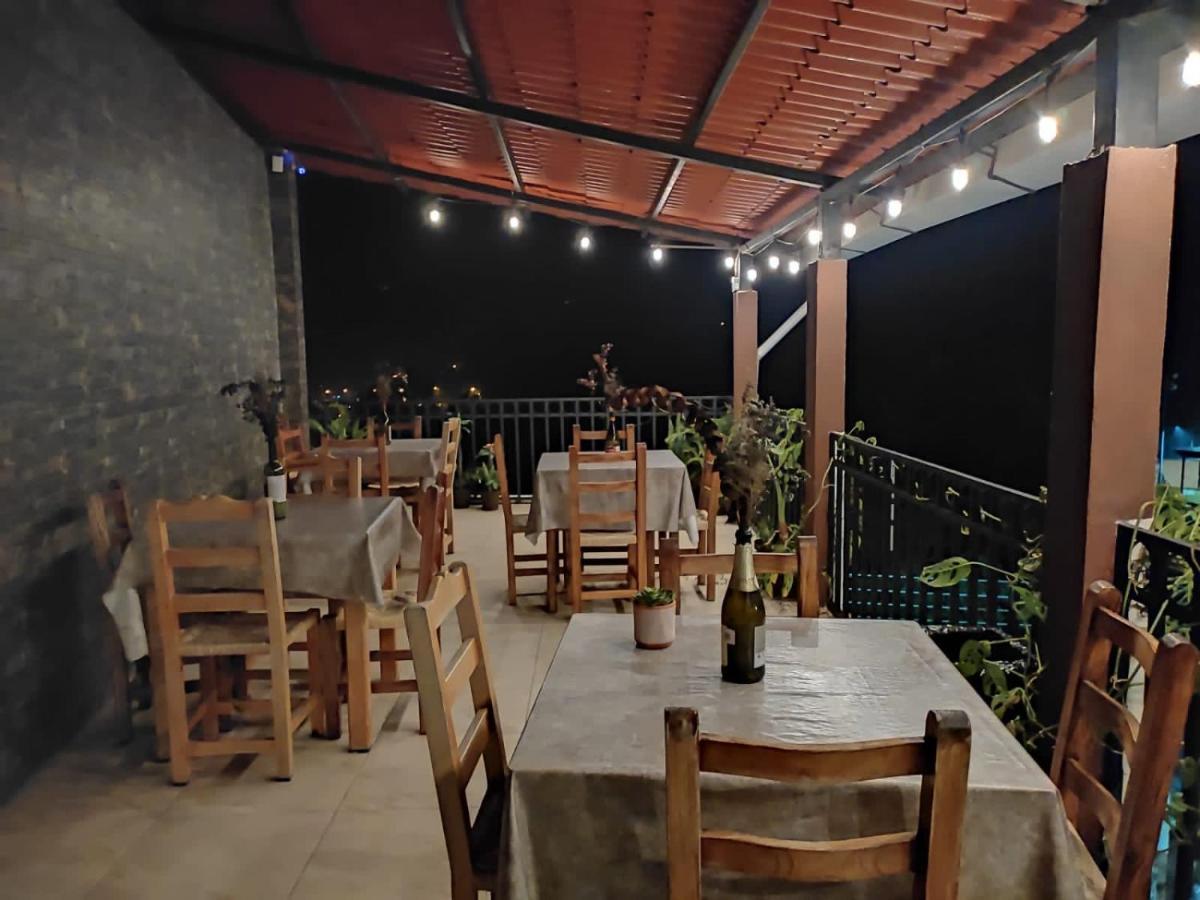 Hotel Cafenaranja Ксилитла Екстериор снимка